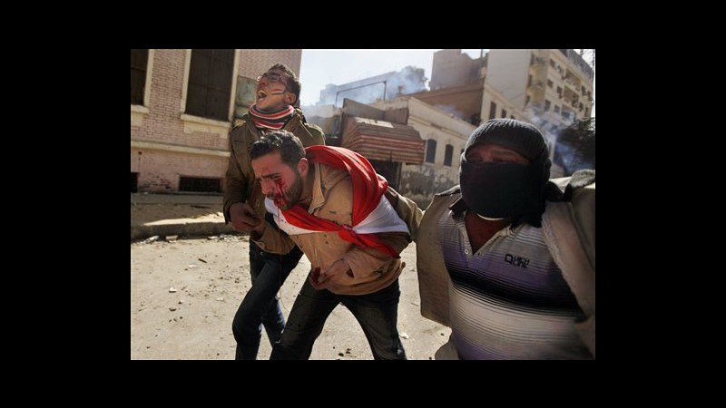 Egitto, ancora scontri al Cairo; 11 i morti di ieri