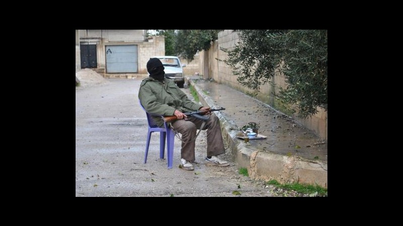 Siria, impasse colloqui risoluzione Onu, ora consultazioni con governi