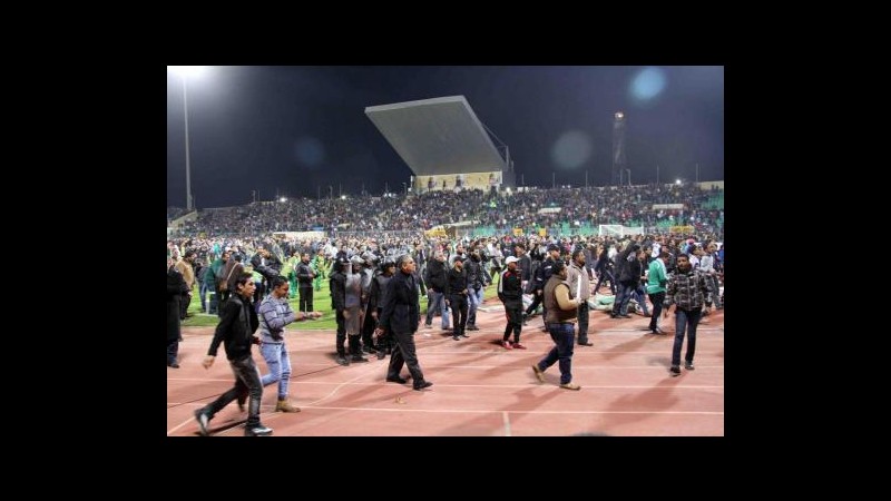 Egitto, partiti vogliono mozione sfiducia governo per violenze stadio