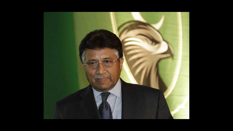 Pakistan chiederà a Interpol arresto Musharraf per omicidio Bhutto