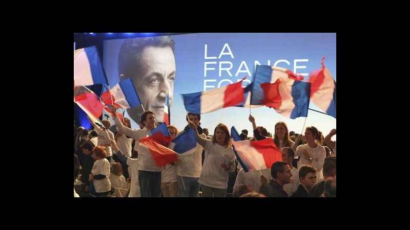 Francia, Sarkozy inizia campagna: Non ho paura dei dati sfavorevoli