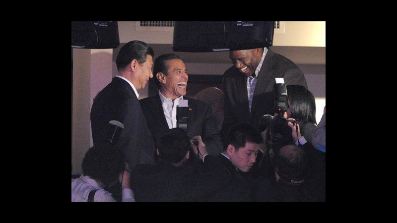 Usa, Xi Jinping a partita Nba incontra Magic Johnson e David Beckham