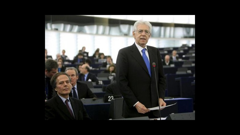 Monti emoziona Parlamento Ue: Scusate se mi prende la passione