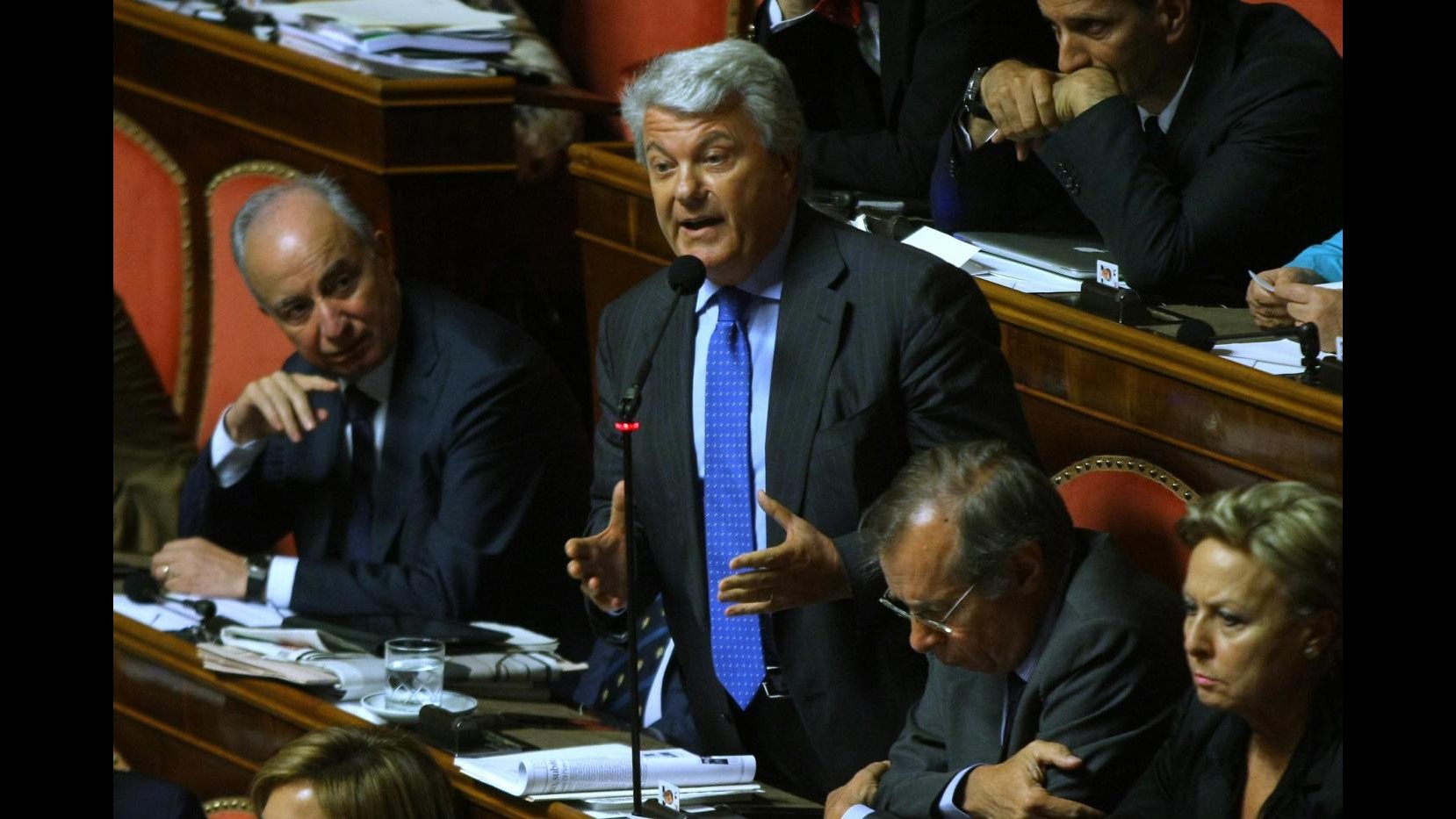 Sanità, Giunta Senato archivia richiesta d’arresto per Tedesco