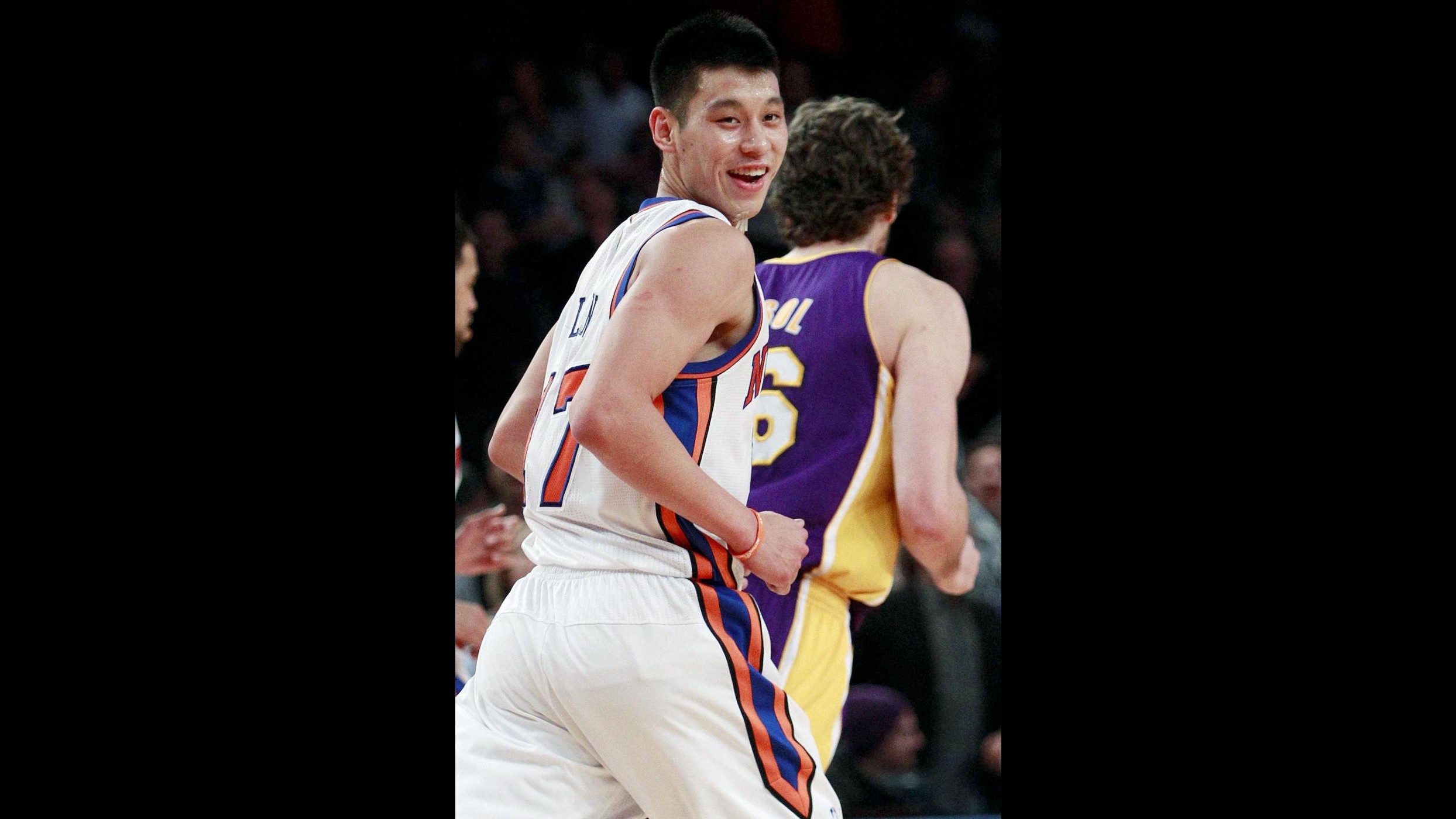 Nba, Lin e Knicks non si fermano più. Vincono Lakers e Chicago
