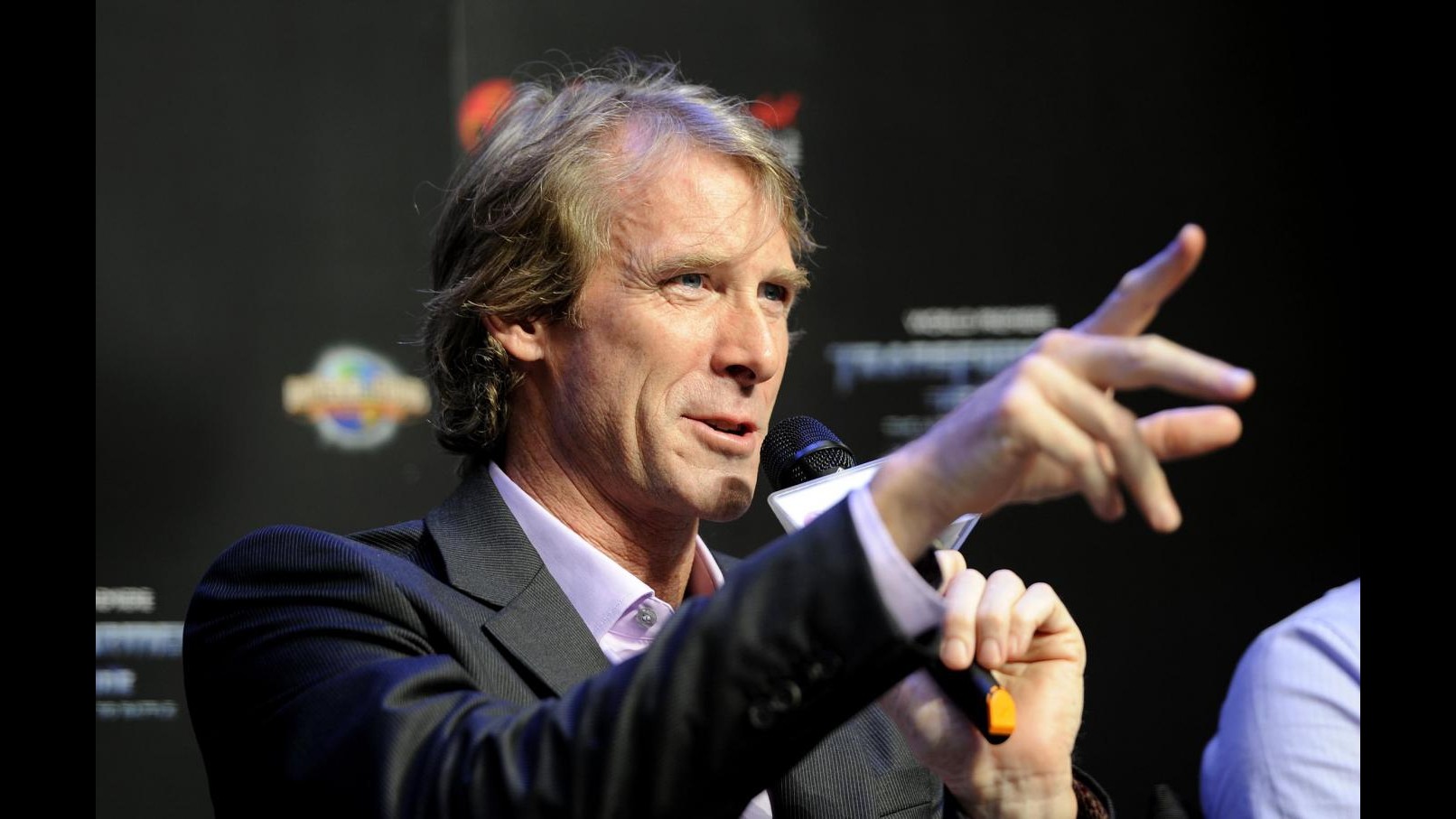 Michael Bay alla regia del quarto capitolo di ‘Transformers’