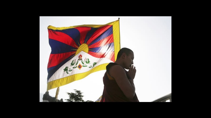 Monaco tibetano si dà fuoco in Cina: è il 20esimo