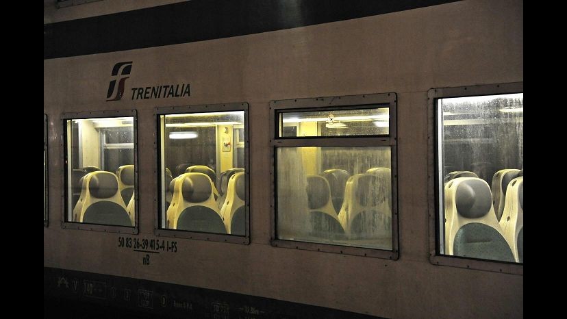 Maltempo, Ferrovie dello Stato: Domani viaggerà il 90% dei treni