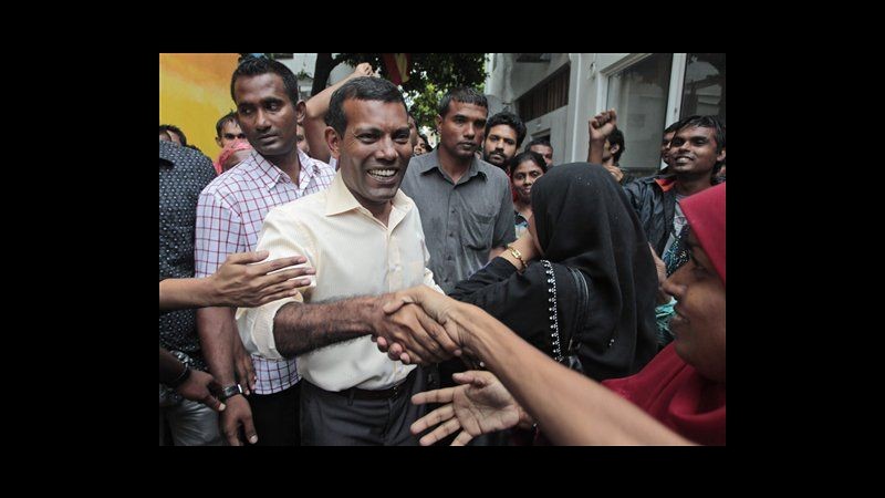 Maldive, funzionario Onu incontra ex presidente Nasheed e successore