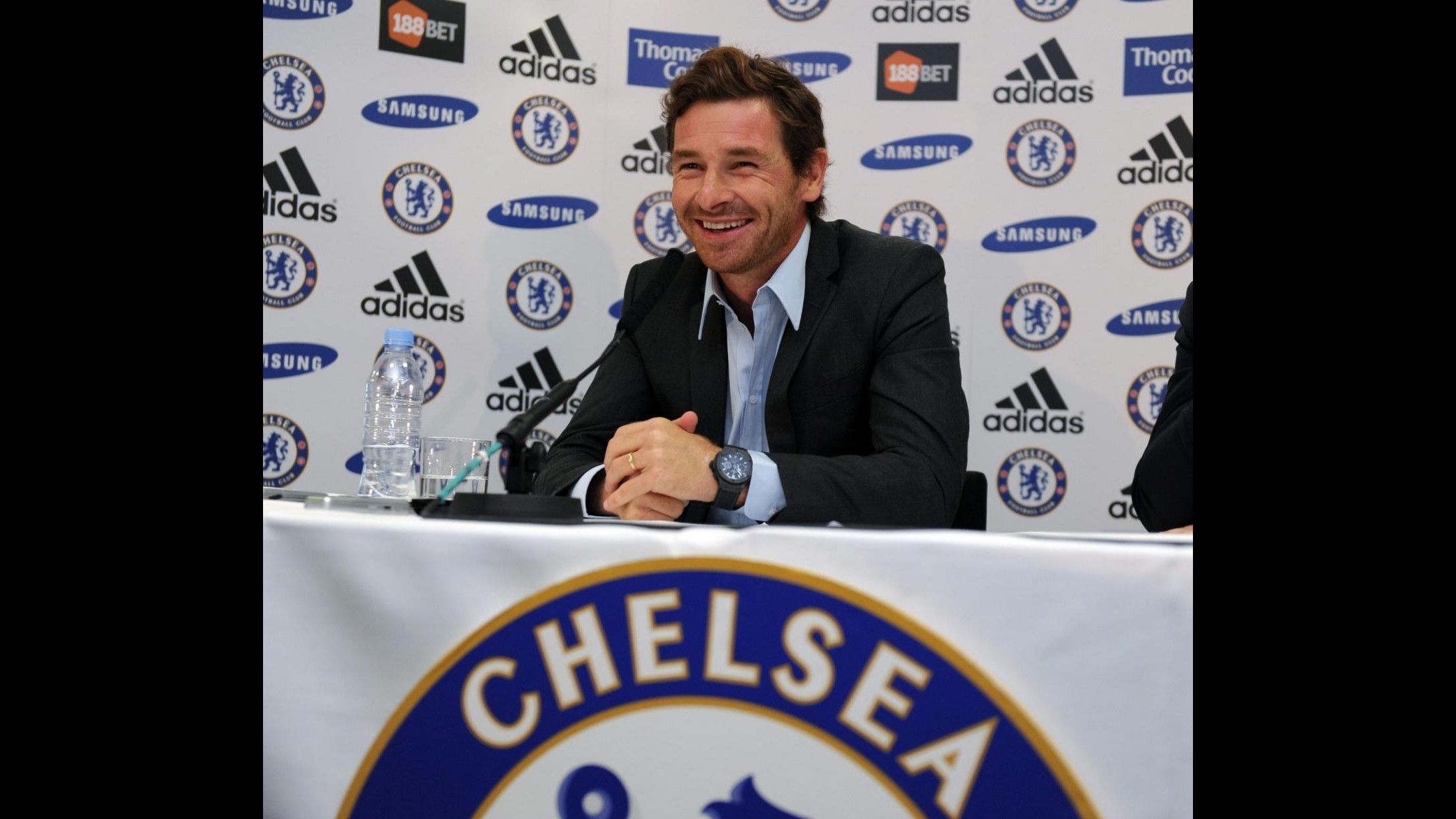 Il Chelsea esonera tecnico Villas Boas, incarico a Di Matteo
