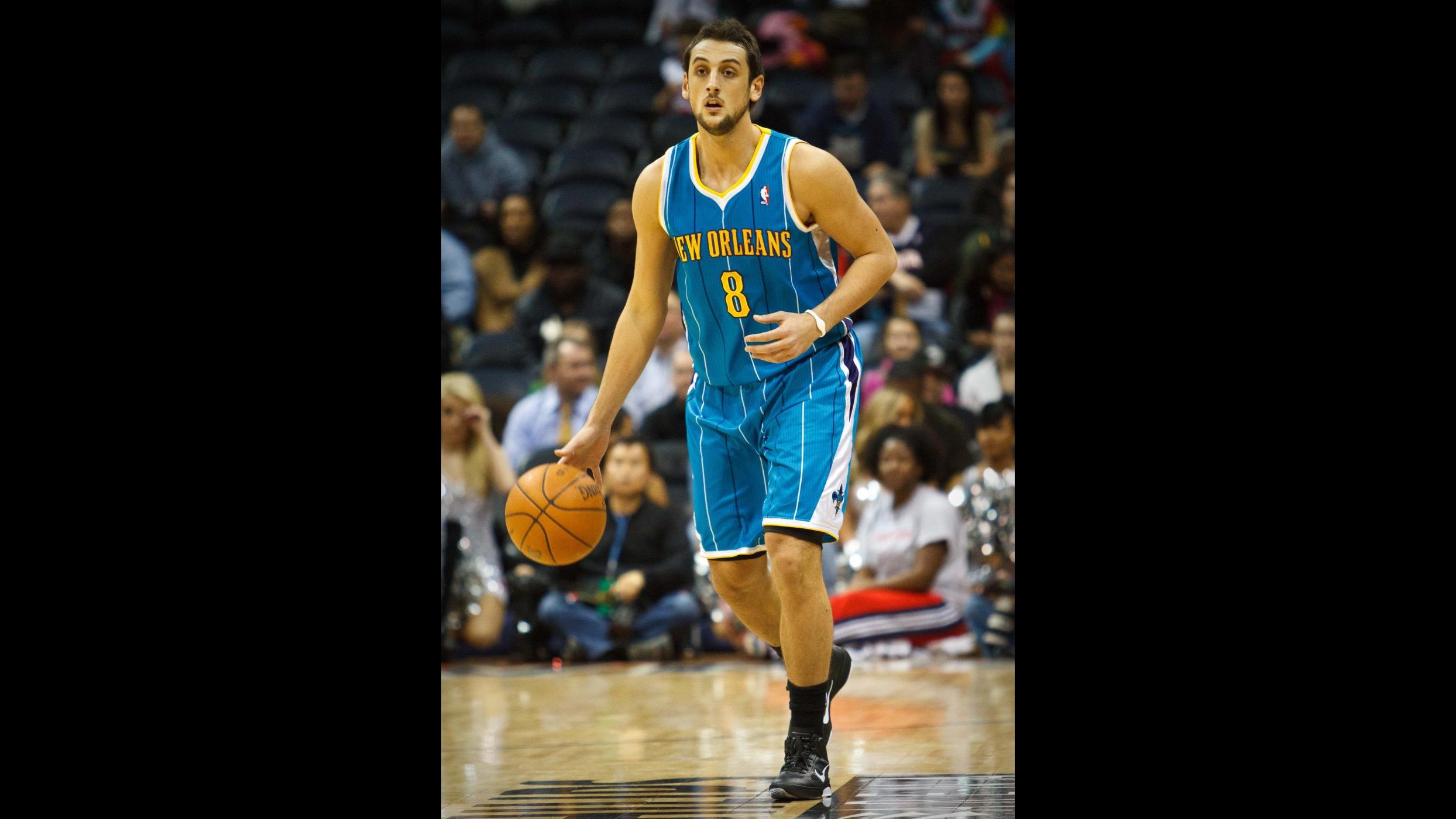 Nba, Belinelli non basta ad Hornets. Nowitzki trascina Dallas