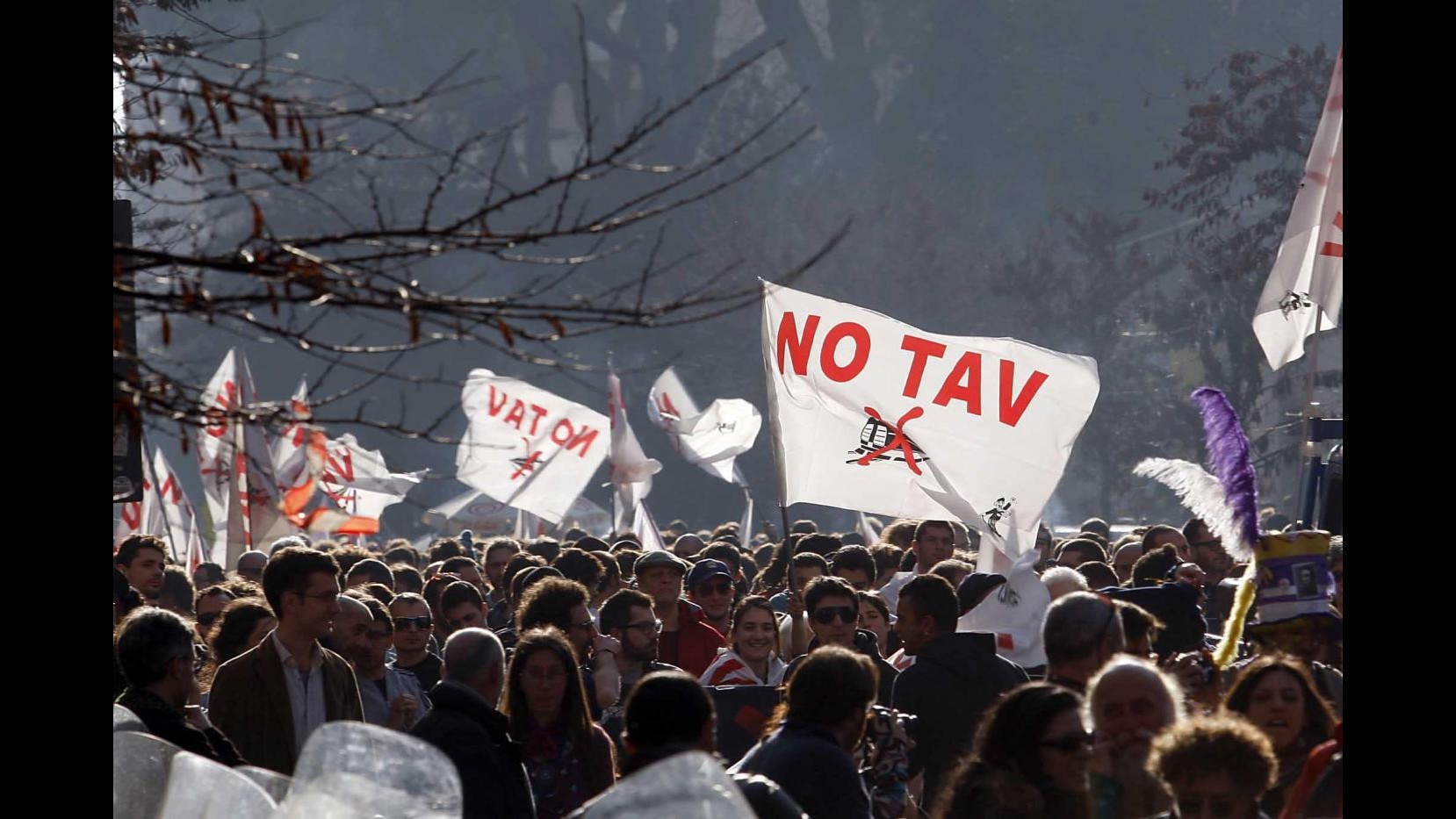 Tav, cortei anche a Roma e Milano