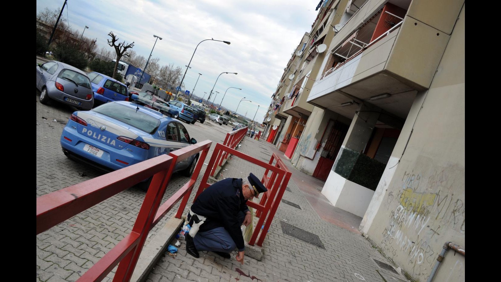 Ragazzo 18enne ucciso per strada a Napoli da un colpo d’arma da fuoco