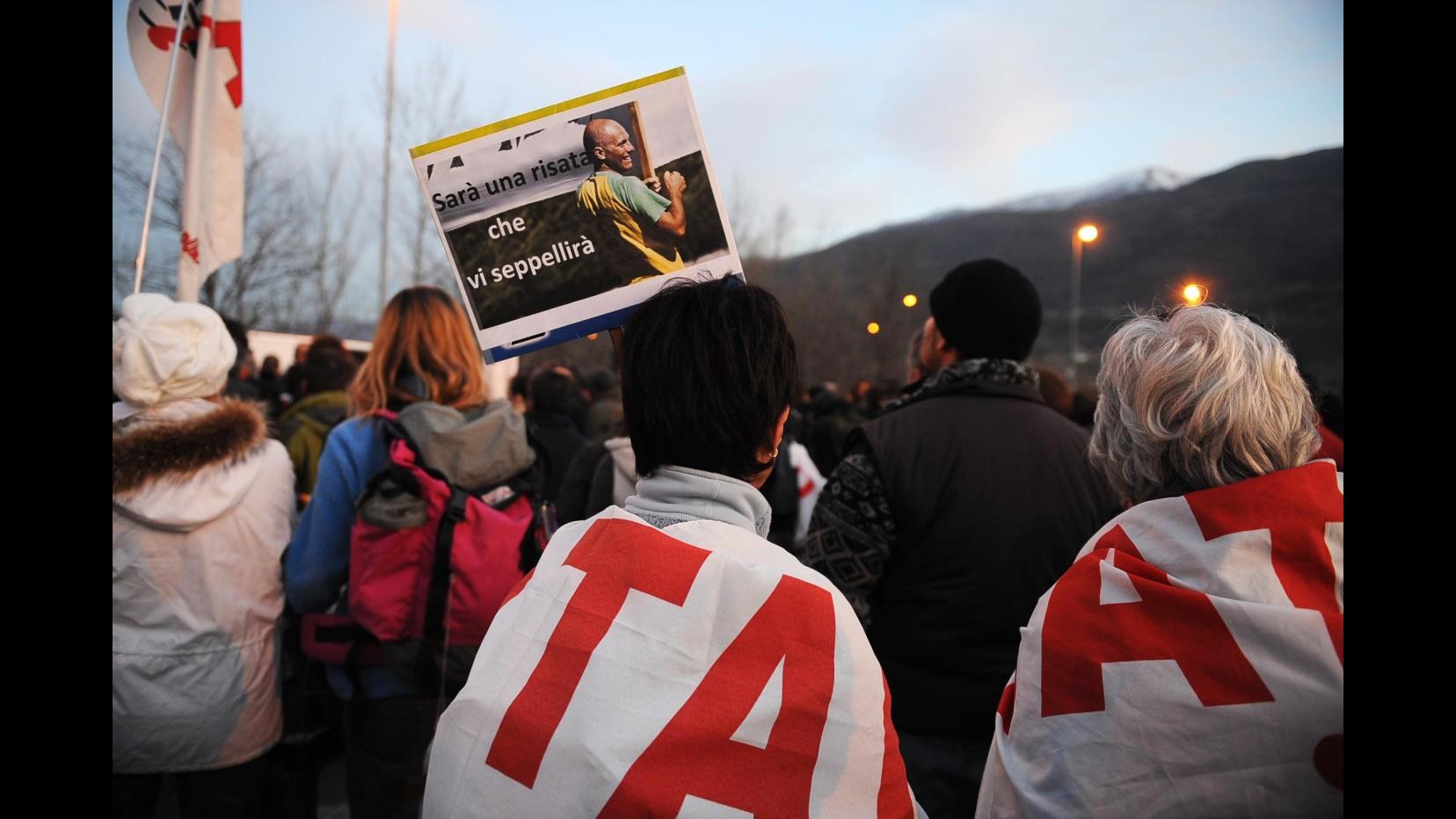 Tav, A32 aperta. Liberi 4 dei 5 fermati