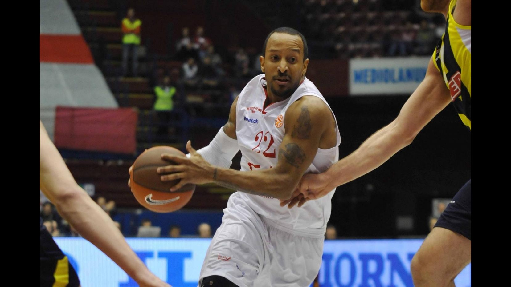 Milano e Cantù salutano l’Eurolega con una vittoria