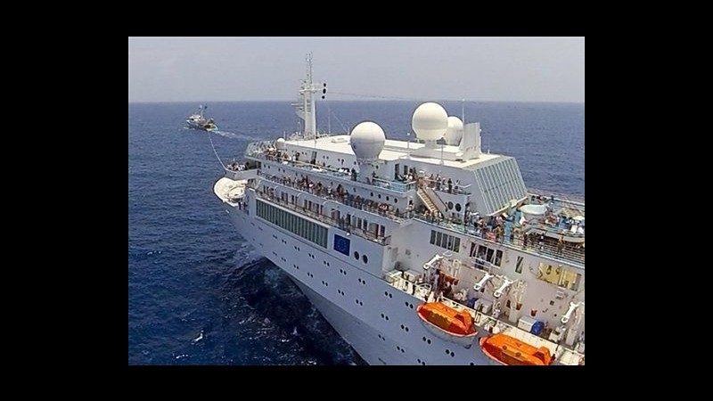 Costa Allegra, slitta ancora l’arrivo, previsto per le 12 di domani