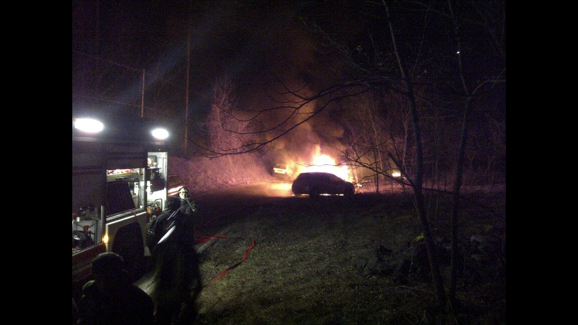 Bruciano auto manifestanti No Tav vicino a blocco autostrada