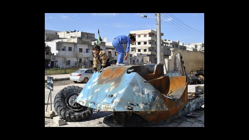 Siria, Croce rossa consegna aiuti umanitari a 12mila cittadini di Hama