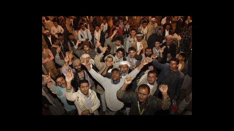 Yemen, Hadi giura come nuovo presidente: succede a Saleh
