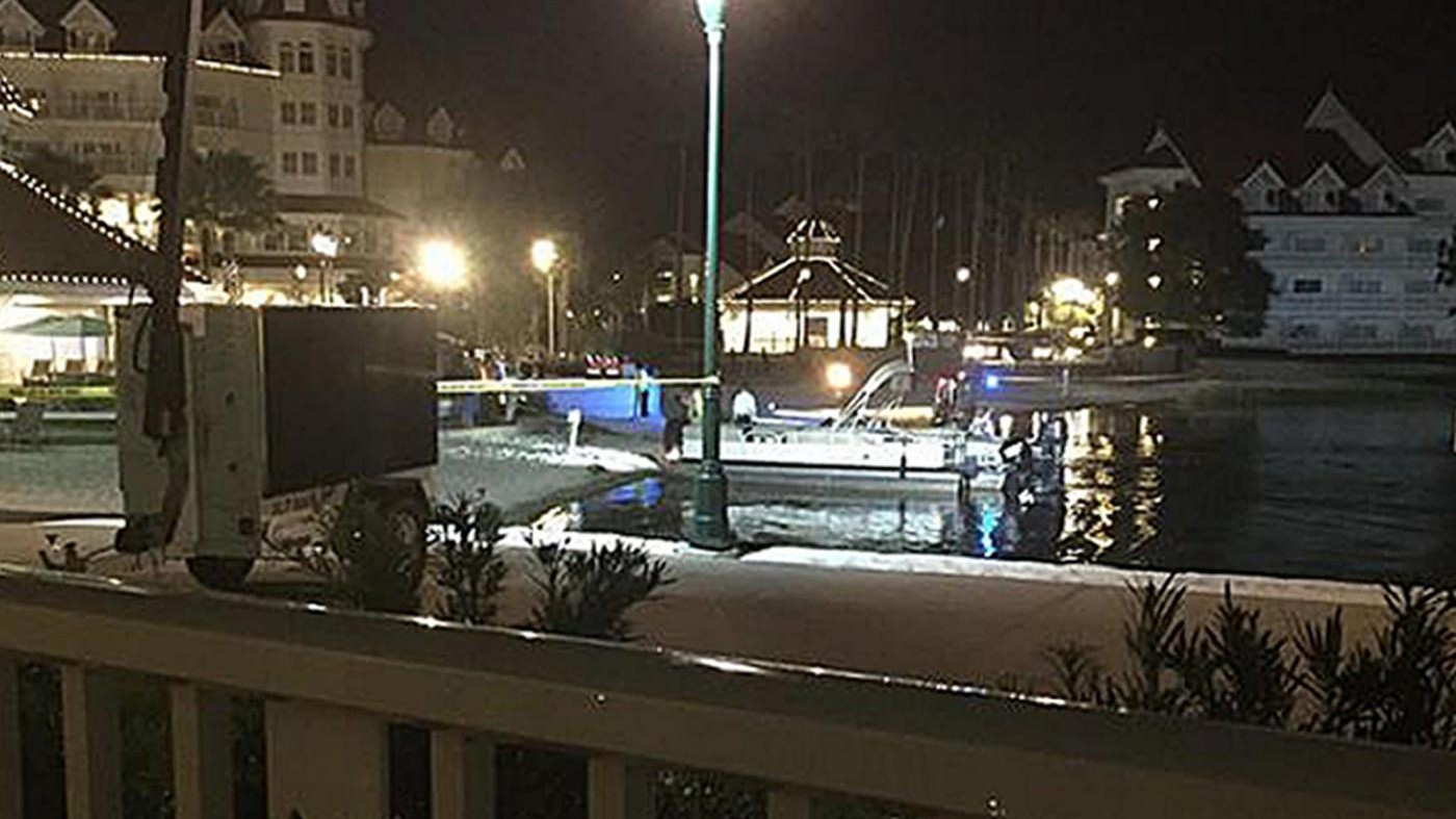 Morto il bimbo trascinato in acqua da un alligatore a Disney World