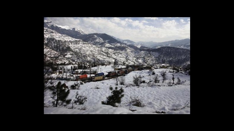 Valanghe in Kashmir: muoiono 11 soldati