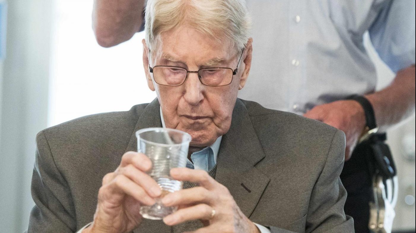Cinque anni carcere a ex guardia 94enne di Auschwitz