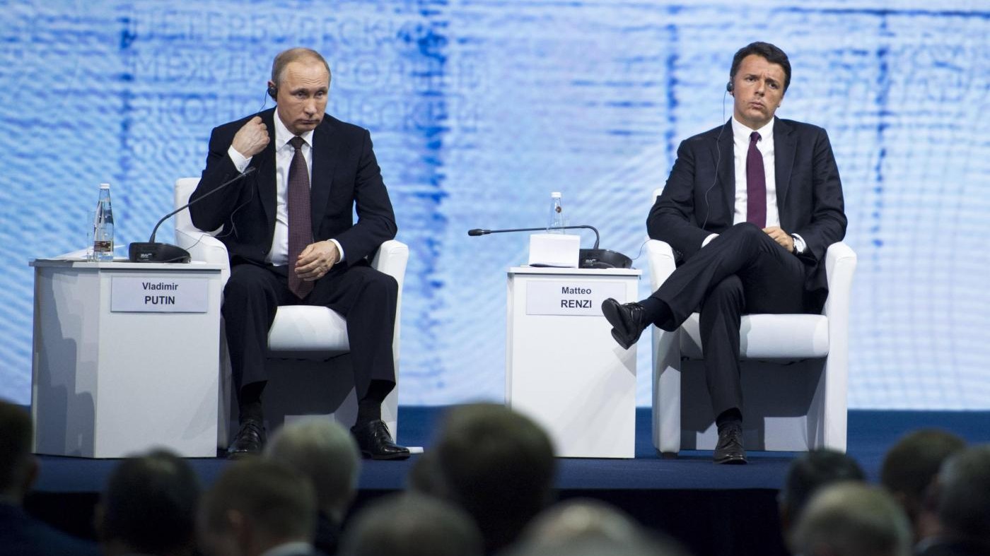 Putin: Non vogliamo guerra fredda. Renzi: Fuori da storia e realtà