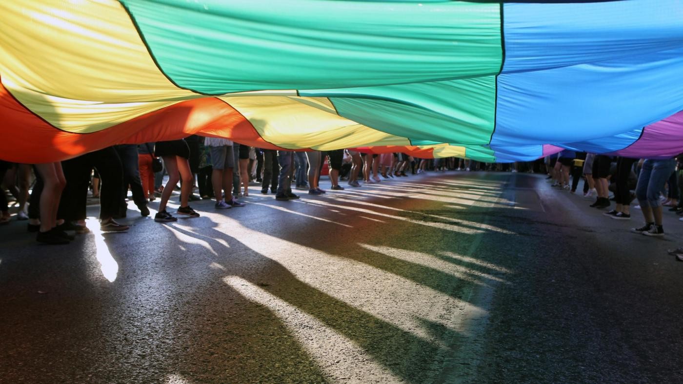 Paura per minacce ultra-nazionalisti: Istanbul vieta gay pride