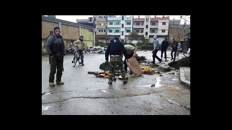 Siria, feriti a Homs reporter spagnolo e fotografo Sunday Times