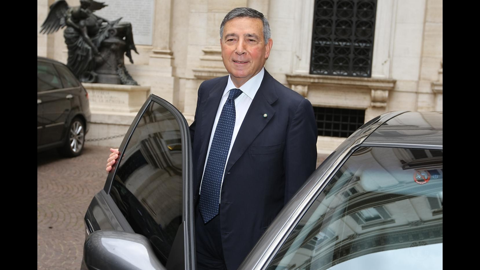Fs: Stipendio presidente Cardia 260mila euro, più bonus 40mila