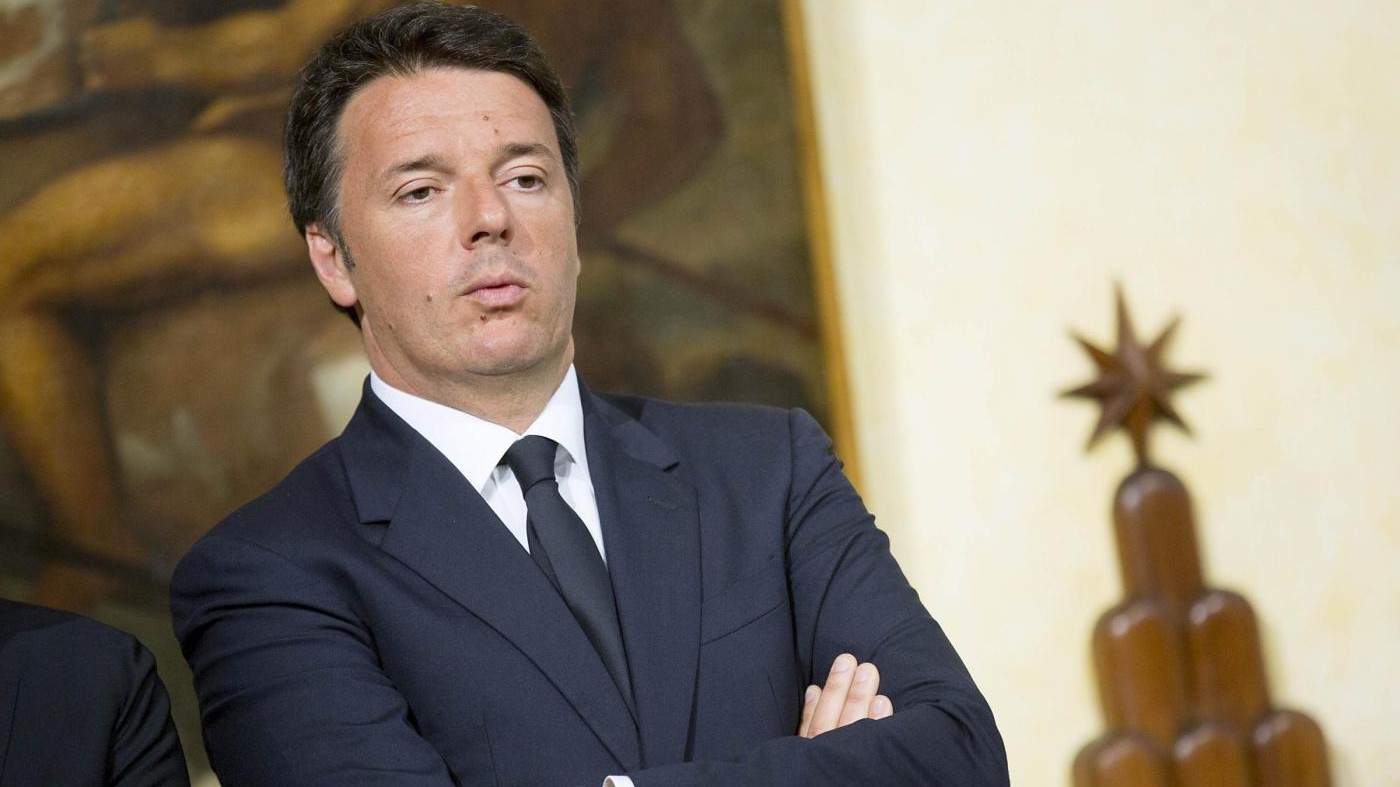 Renzi: Vittoria M5S, Pd rifletta. Minoranza chiede cambio rotta