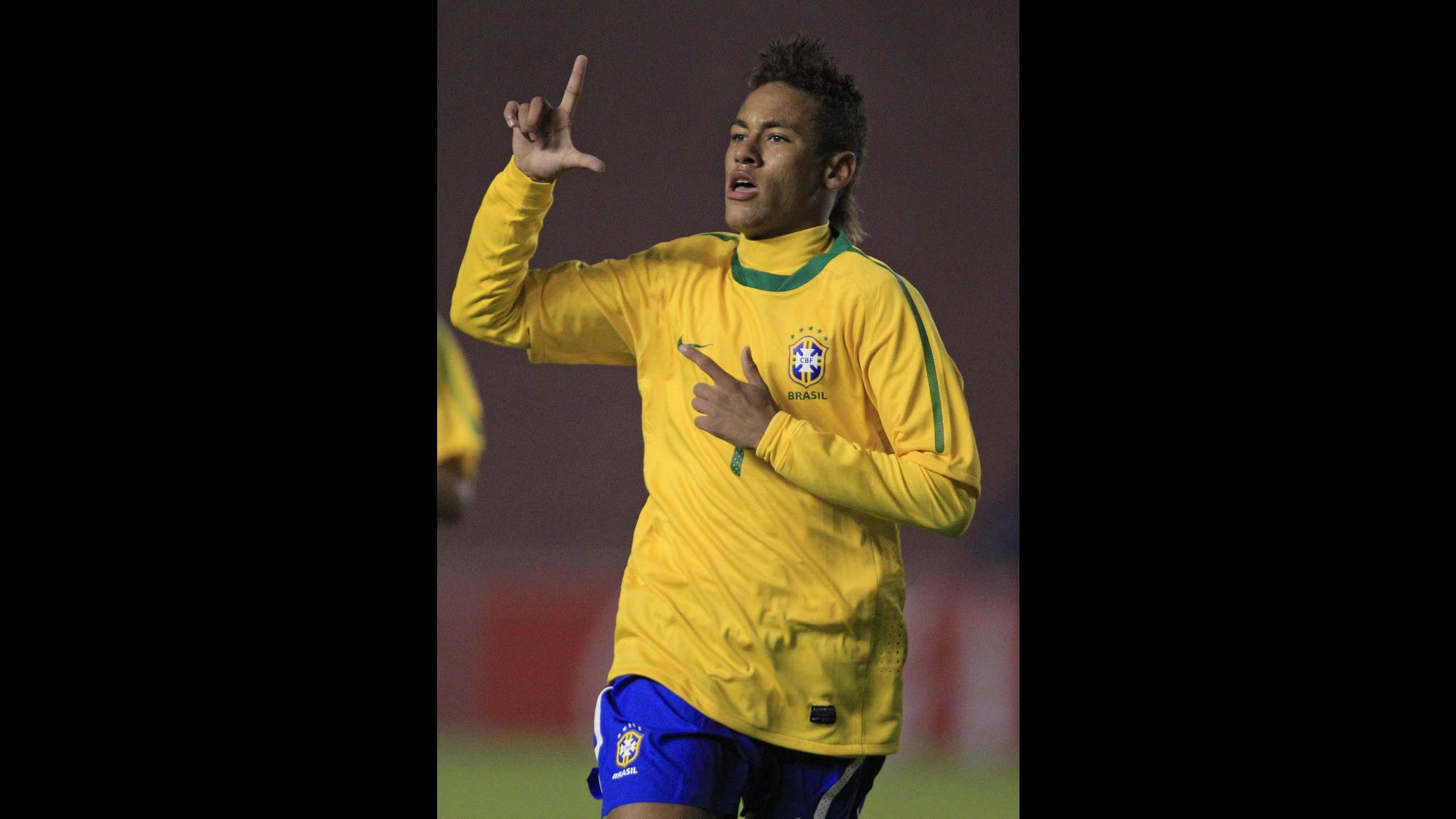 Agente Neymar: Accordo col Real Madrid possibile solo nel 2012