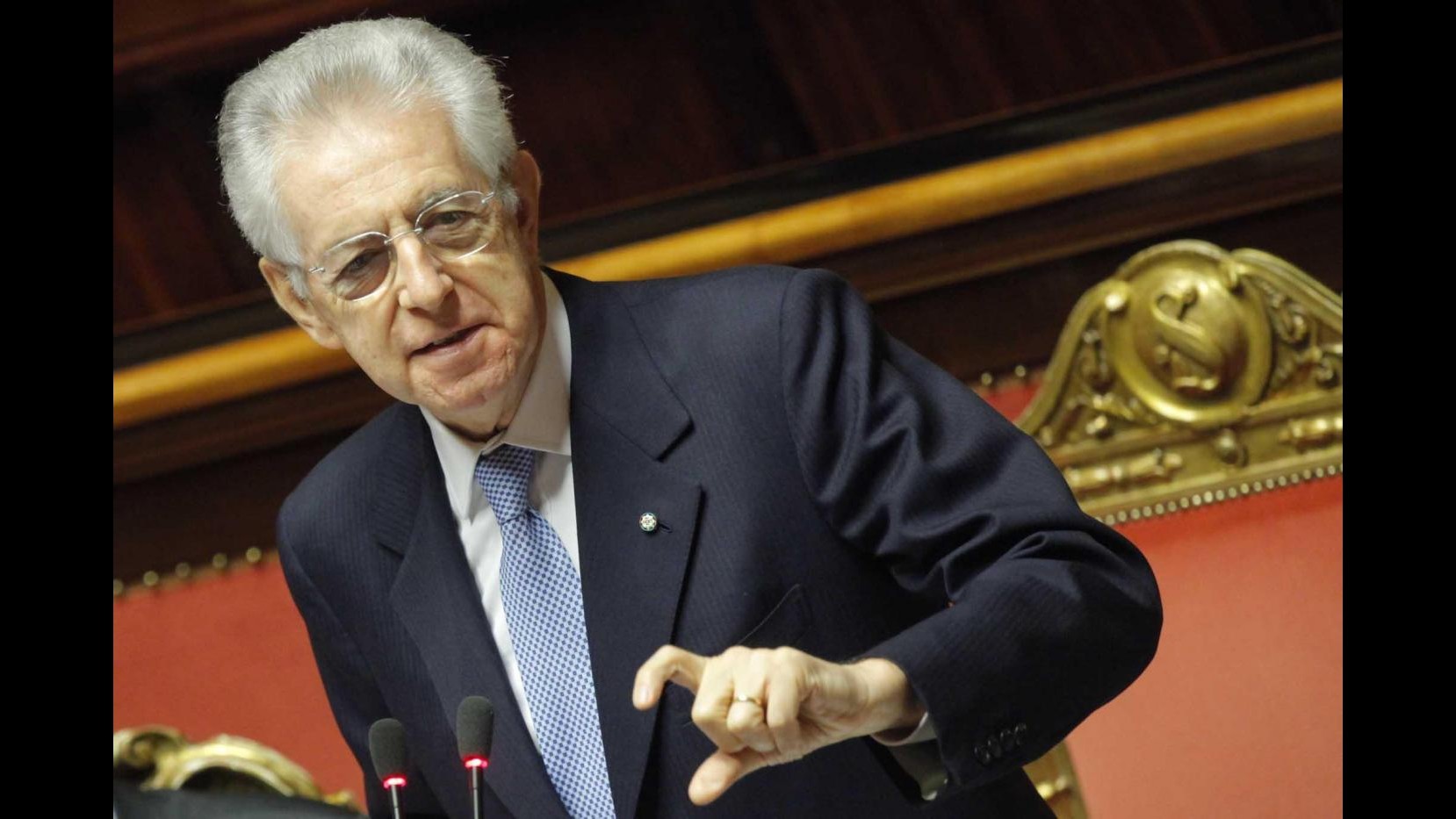 Monti: Sì a coesione da parti sociali