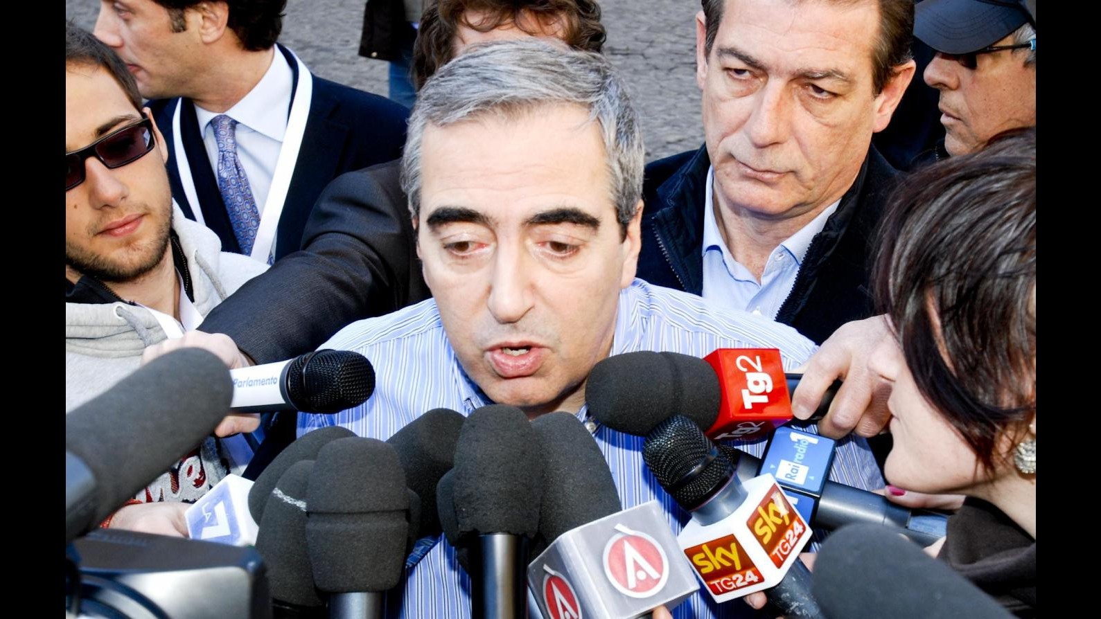 Gasparri: Sulla Rai Bersani sbaglia
