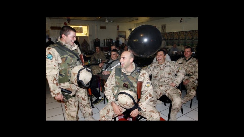 Afghanistan, ucciso soldato Nato nel sud, scontri durante proteste