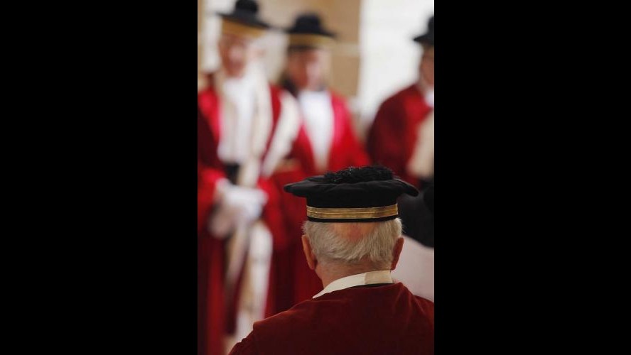 Cassazione: Gay hanno diritto a famiglia