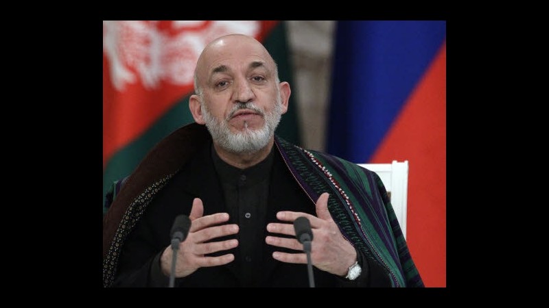Afghanistan, Karzai: Forze Nato consegnino gestione sicurezza nel 2013