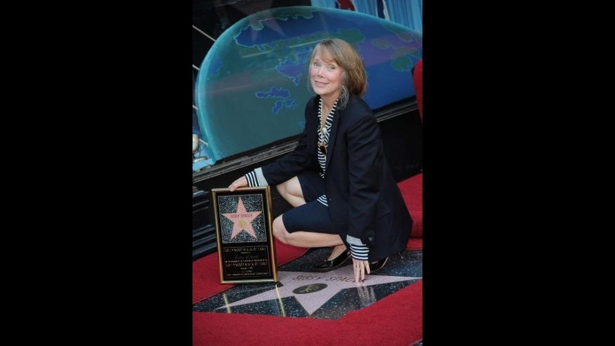 Sissy Spacek conquista la sua stella sulla Walk of Fame