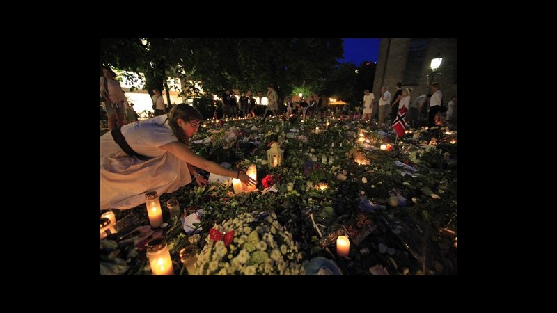 Norvegia, attentatore vuole essere valutato da specialisti giapponesi