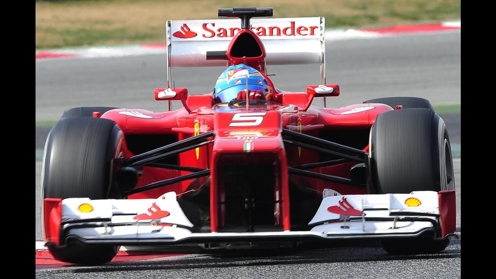 F1, Alonso: Non vedo l’ora di iniziare ma ci sarà da stringere i denti
