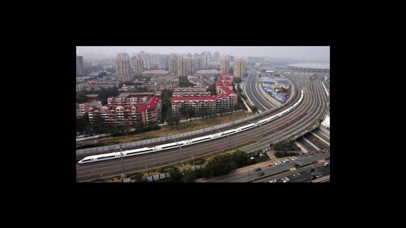 Cina, crolla parte di ferrovia alta velocità a causa di piogge