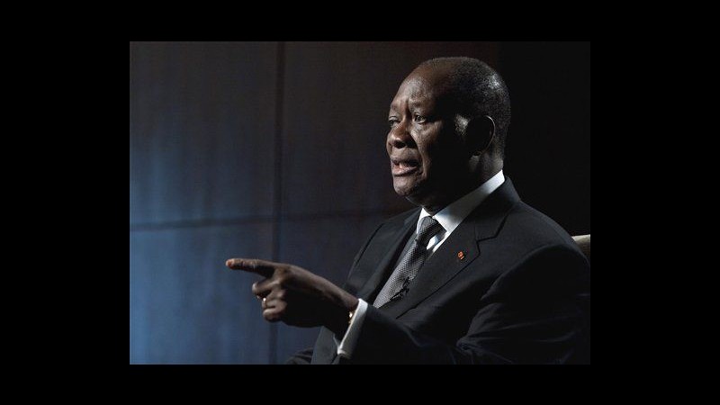 Ouattara difende i capi militari e nega violenze in Costa d’Avorio