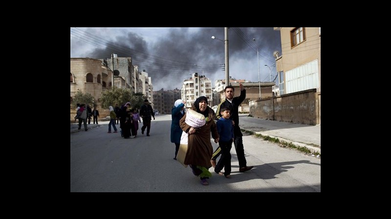 Siria, Turchia: Picco di esuli in arrivo, mille in una settimana