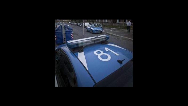 Milano, infilano droga in borsa ragazzini: in manette 2 trafficanti