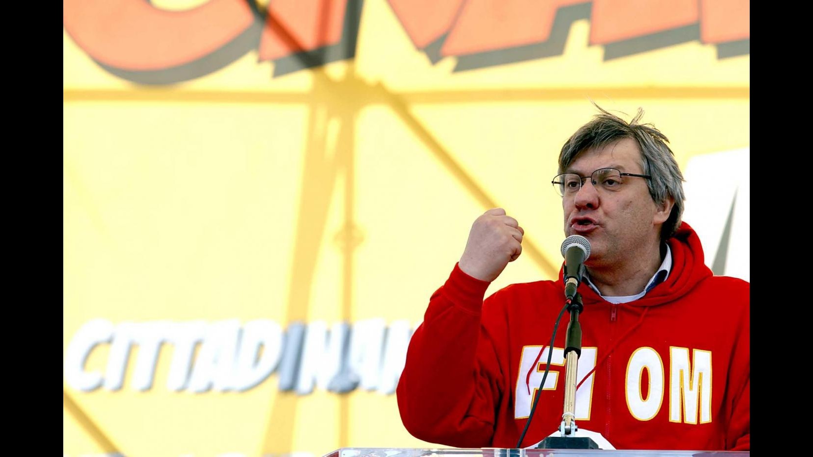 Migliaia a corteo Fiom. Napolitano: Apritevi