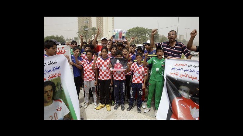 Iraq, mondo sportivo protesta per arresto calciatore 16enne in Bahrain