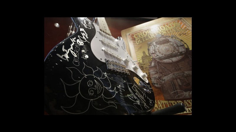 Fender entrerà in Borsa, studia Ipo da 200 milioni di dollari