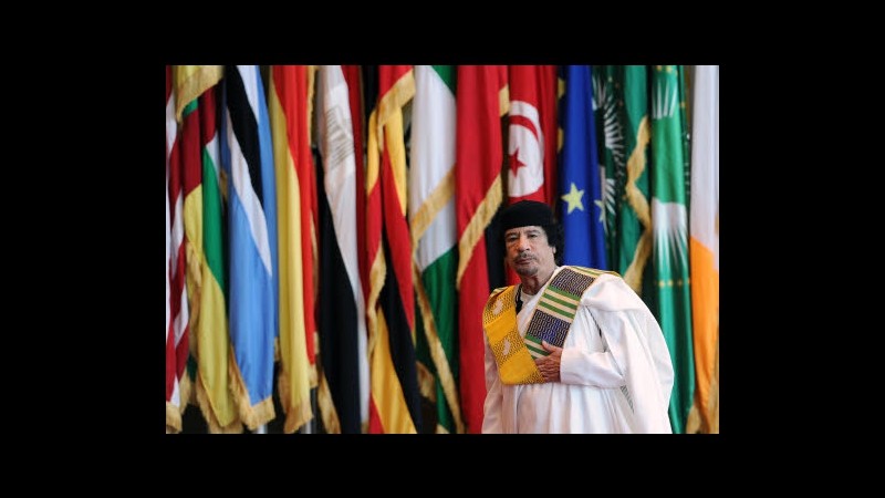 Libia, Gheddafi: Non lasceremo in ostaggio Misurata, la libereremo
