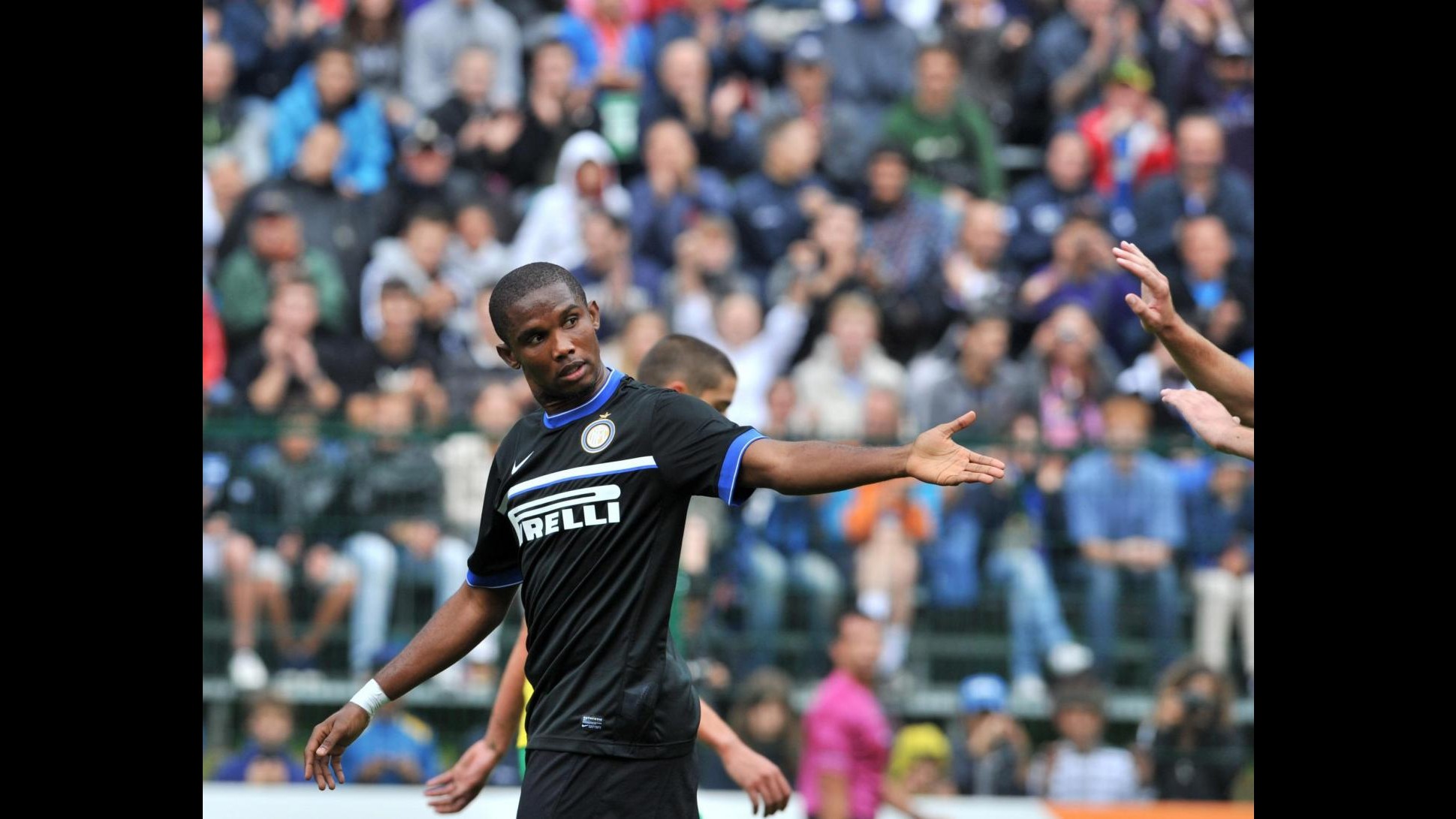 Forlan smentisce offerta Inter, Eto’o-Anzhi domani l’ok