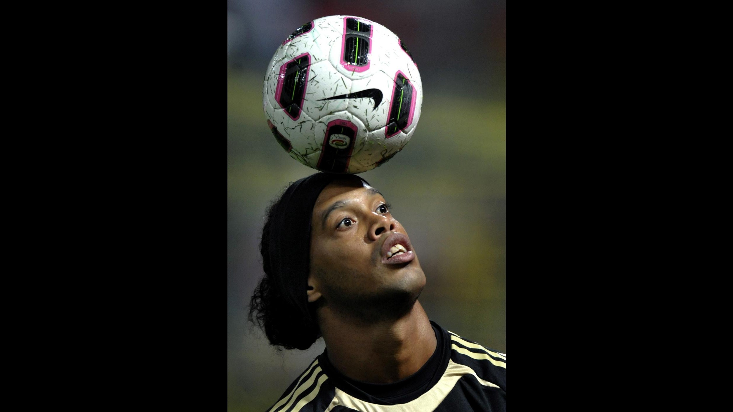 Brasile, Internacional-Flamengo 2-2: a segno Ronaldinho